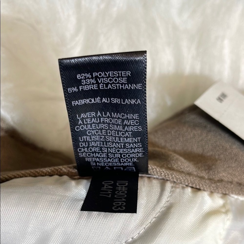 Express Mid Rise Leggings - Picture 12 of 12